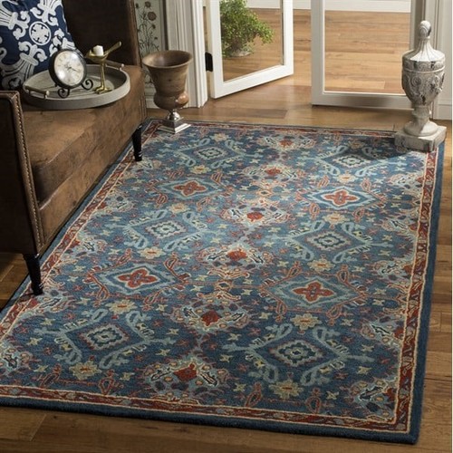 Tapis traditionnel touffeté