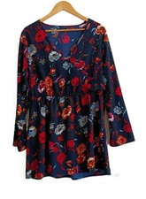 Tunique. Blouse bleu marine à