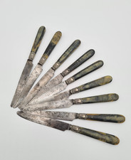 9 couteaux anciens avec