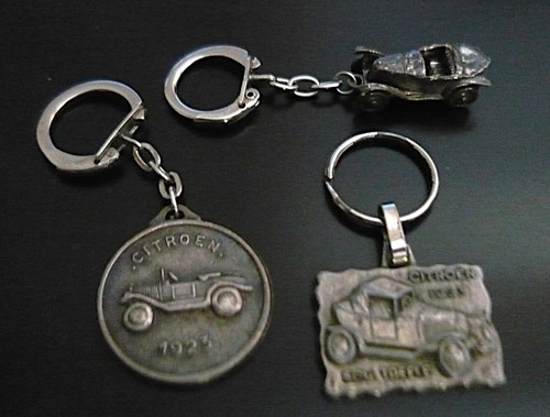 Lot ancien porte cle métal - lot, 3