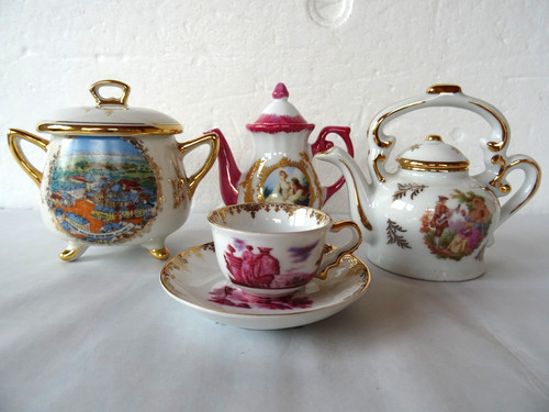 Bibelots porcelaine - en,