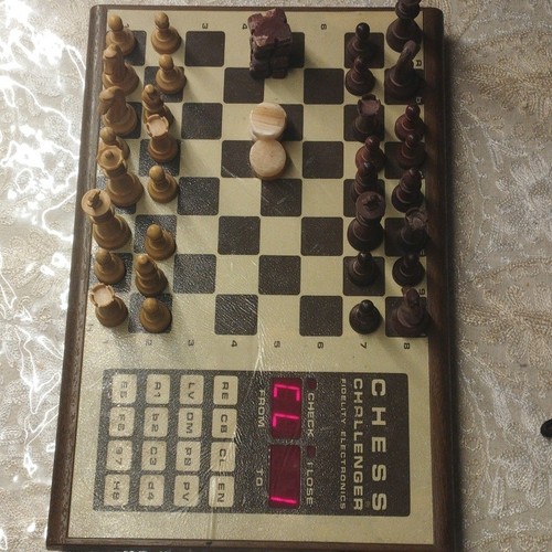 Fidelity electronics chess - fidelity,