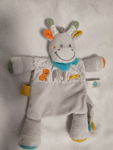 Doudou plat girafe vache gris - plat,