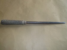 ancien outil  grand tournevis