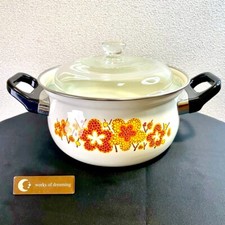 Casserole à deux mains enduit