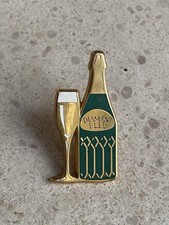 Pin champagne diamant bleu - pin’s,
