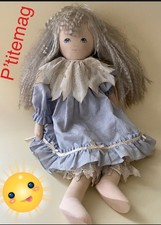 Grande poupée chiffon Mundia