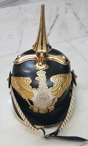 Casque pointes cuir - à,