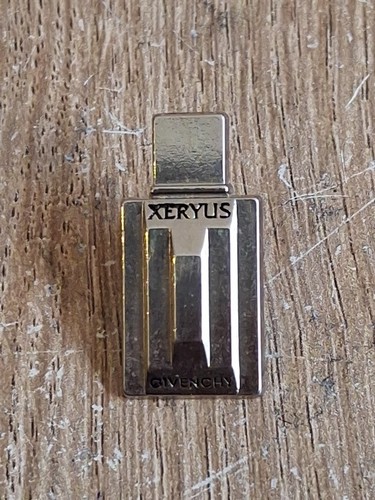 Pin pins parfum - -,