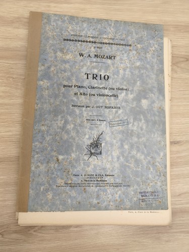 Ancien livre partitions - , mozart
