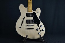 SQUIER CLASSIC VIBE