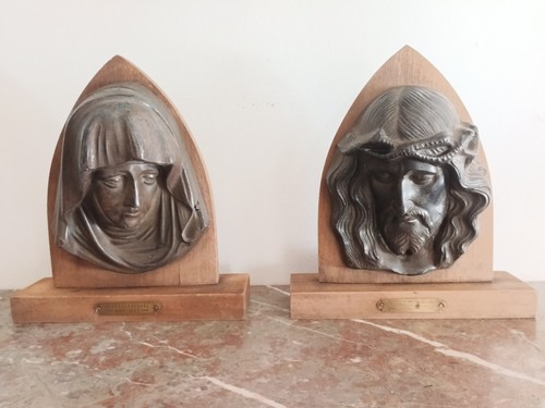 Bas relief régule sur - relief,