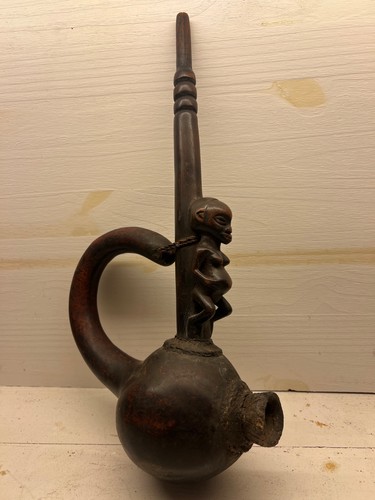 Pipe eau anthropomorphe - pipe, a