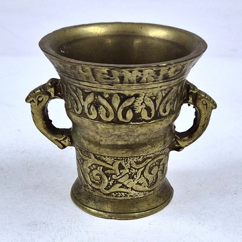 Ancien mortier bronze - mortier, en
