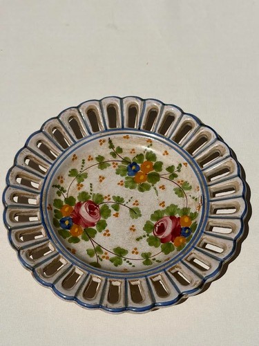 Assiette ajourée faïence - assiette,