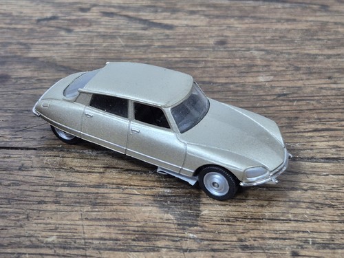 Voiture miniature citroën - miniature, ds