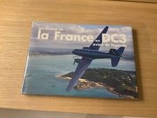 Beau livre AU DESSUS DE LA