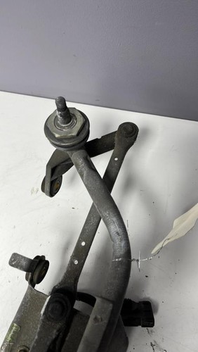 Moteur essuie glace avant