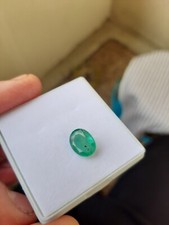 émeraude naturelle Zambie 2.21 carats avec certificat complet