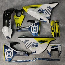 Plastics graphics husqvarna - +,