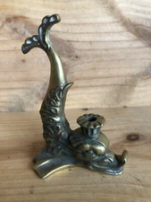 Porte crayon en  bronze à décor de dauphin, Max Le Verrier