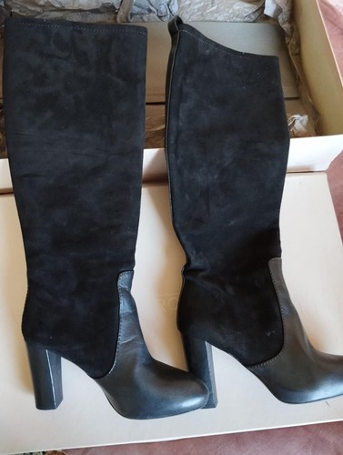 Superbes bottes tout cuir noir