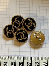 5 boutons chanel vintage noir