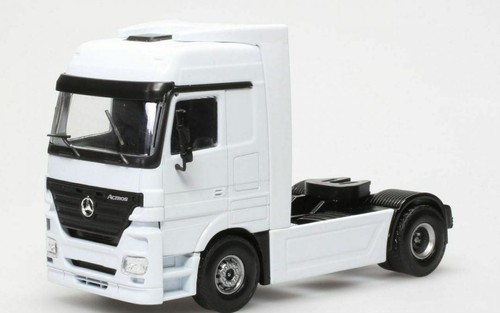 Mercedes actros camion - 1/50,