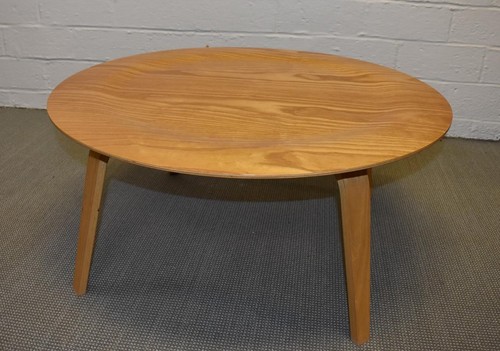 Herman miller eames - miller, round