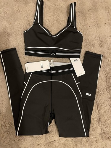 Alo yoga set - yoga,
