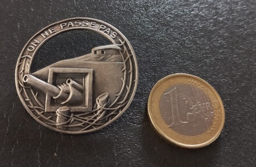 Insigne béret ligne - insigne,