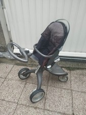 Poussette stokke xplory  très bon état - utilisé quelques fois.