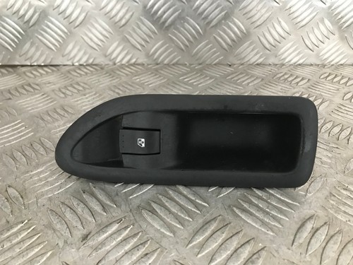 Bouton commande lève vitre