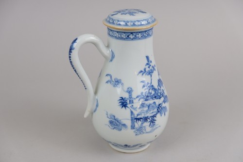 Ancienne théière - , /