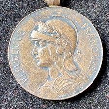 Médaille Coloniale Française avec agrafe à clapet ADRAR argent