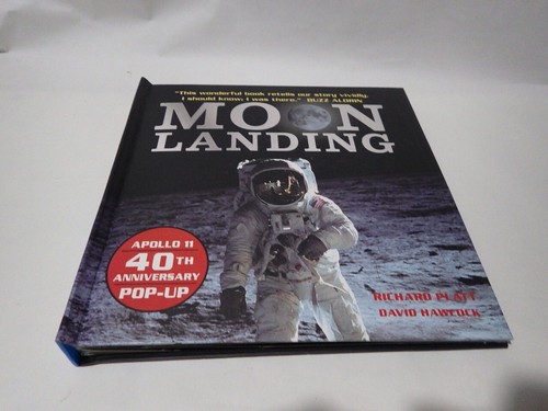 Livre pop moon landing - up,