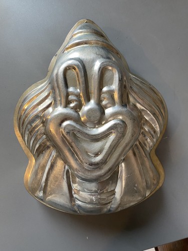 Ancien moule gâteau - moule,