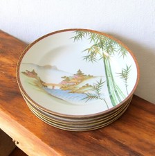 Japon. Kutani. 6 assiettes creuses porcelaine décor polychrome or paysages, XXe