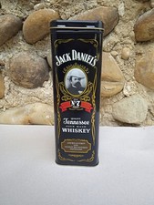 Boite en métal pour bouteille