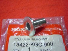 Entretoise de fixation de pot d'echappement de CBR125 04-13