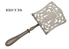 Ercuis Ancienne Pelle à Asperges en Métal Argenté à Décor de Feuilles d'Olivier