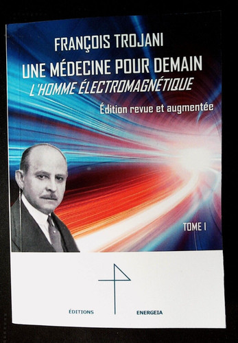 Une médecine pour demain - une,