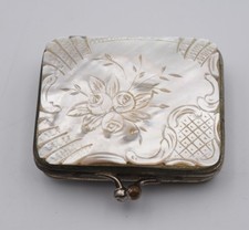 Ancien petit porte monnaie en