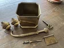 Lot Cache Pot Et Divers Laiton