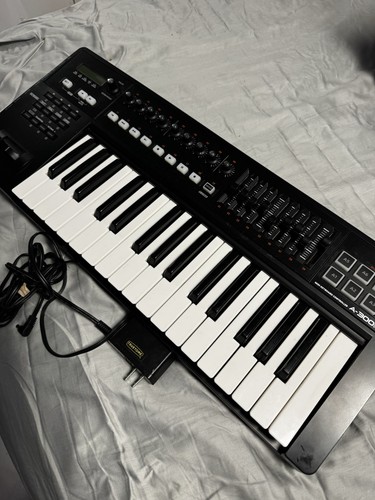 Roland 300 pro midi keyboard - pro,