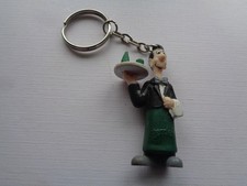 PORTE CLE FIGURINE GARCON DE