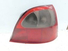 Rover 214 - 216 - 220 Hatchback 1997 LHD Feux Arrière Droit