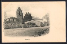 CPA Varages, Vue de l´église et des bâtiments adjacents 