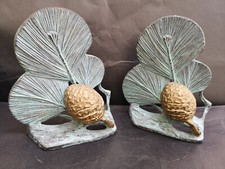 Paire serre livres bronze doré et patine verte oxydation  style Bernard Jobin