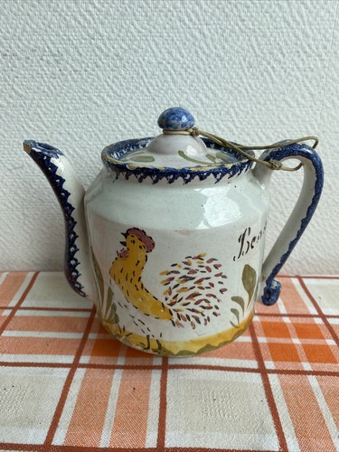 Ancienne théière décorative - ancienne,